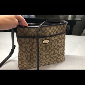 Couch cross body purse